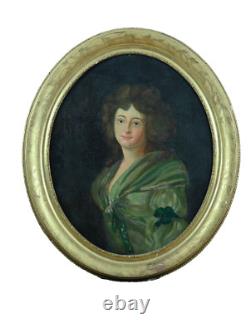 Ancient oil painting portrait of a young woman of quality 18th century oval gold wood frame