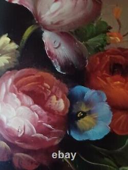 Lovely Oil Painting on Wood Convex Round Panel Flower Bouquet