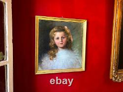 Oil On Canvas Of The 19th Century Portrait Of Little Girl Golden Wooden Frame