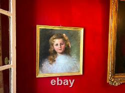 Oil On Canvas Of The 19th Century Portrait Of Little Girl Golden Wooden Frame