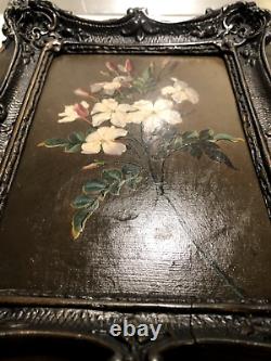 Oil on cardboard with a jasmine bouquet. Napoleon III frame in blackened wood and stucco.