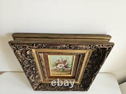 Oil on wood panel painting, bouquet of polychrome flowers, signed in a molded frame