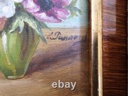 Oil on wood panel painting, bouquet of polychrome flowers, signed in a molded frame