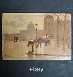 Small Oil on Wood of Parisian Animated Life Early 20th Century Signed R Lamoré