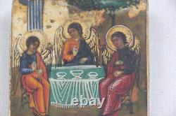Fragment d' icône sur bois figurant la Sainte Trinité. Russie, XVIIIe siècle