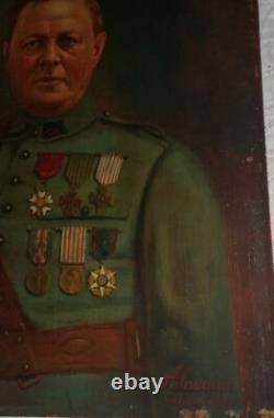 Portrait d'un aristocrate, un Comte, huile sur bois, armoiries, bon état