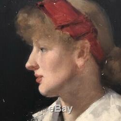 Portrait d'une jeune femme de profil datée 1882