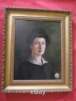 Superbe huile portrait de femme de 1917 signée de la Fougére