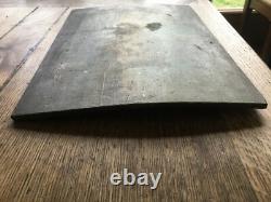 Très ancien tableau huile sur bois, thème pèche et pause pipi